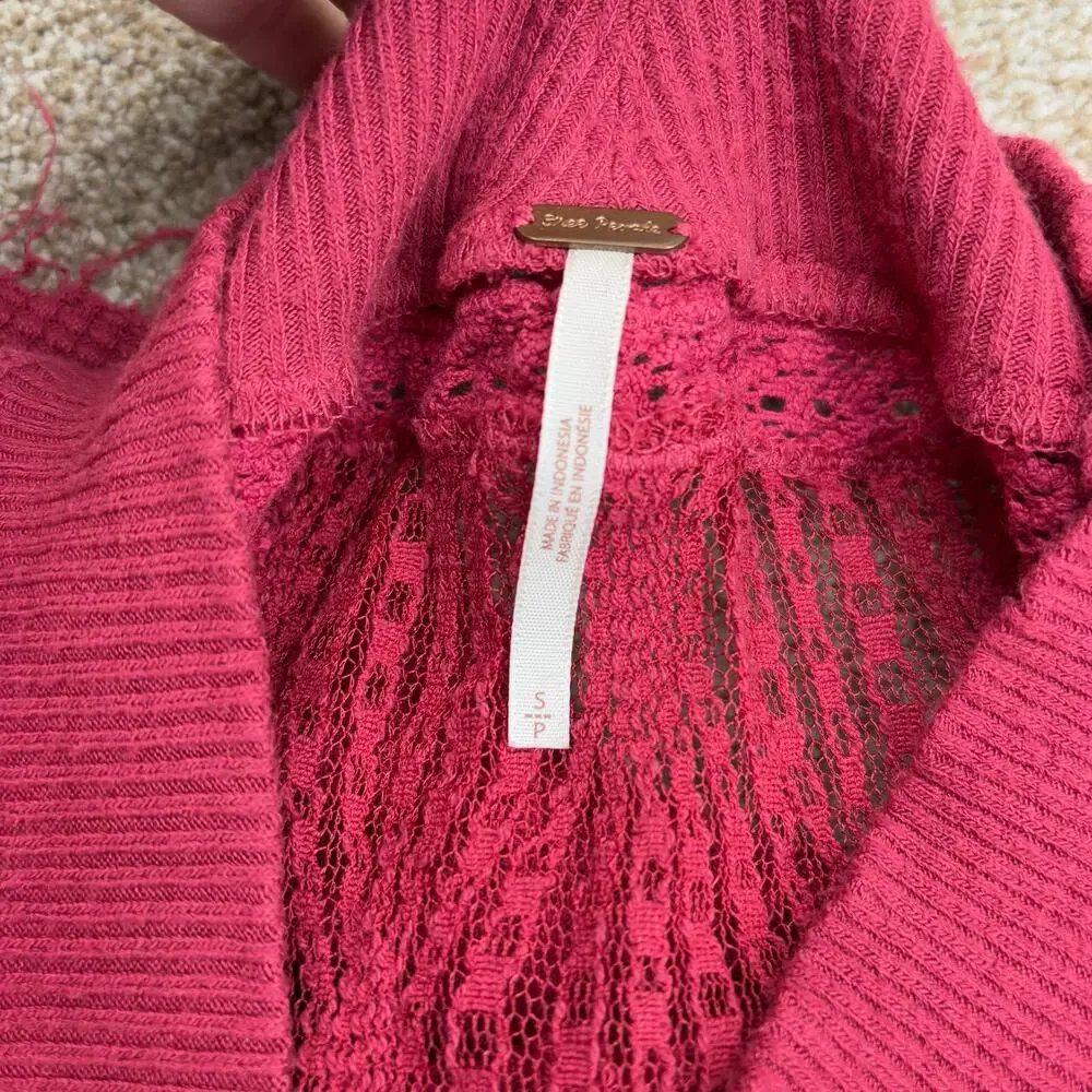 Free People Spring Valley Long Sleeve Thermal Top Red Womens Size S Lace Boho